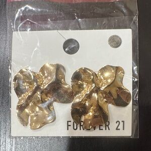 Forever 21 Metallic Gold Petal Earrings